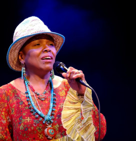 Dee Dee Bridgewater